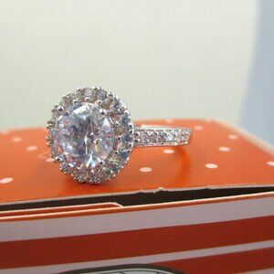 Stella & Dot Ring Elina Halo Ring-Silver Brand New In Original Box Stunning NEW